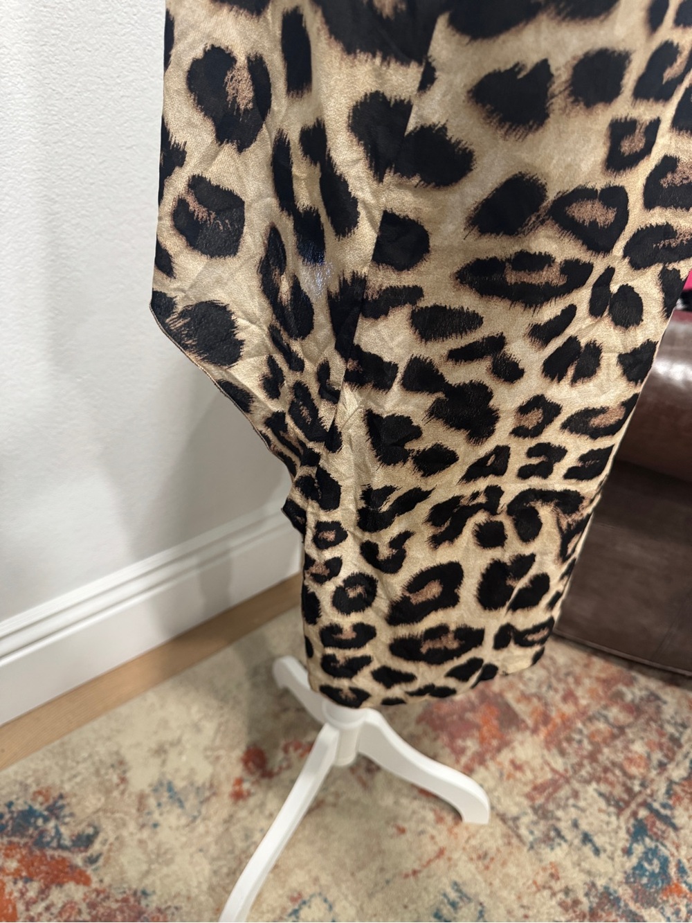 Leopard Print High-Low Tunic Top – Size Large - Picture 5 of 6